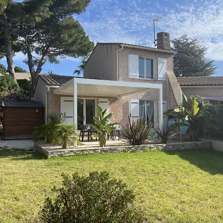 Le Verger, Lumineuse Et Agreable Avec Son Espace Exterieur Clos Au Coeur De Notre Vignoble * Hyeres